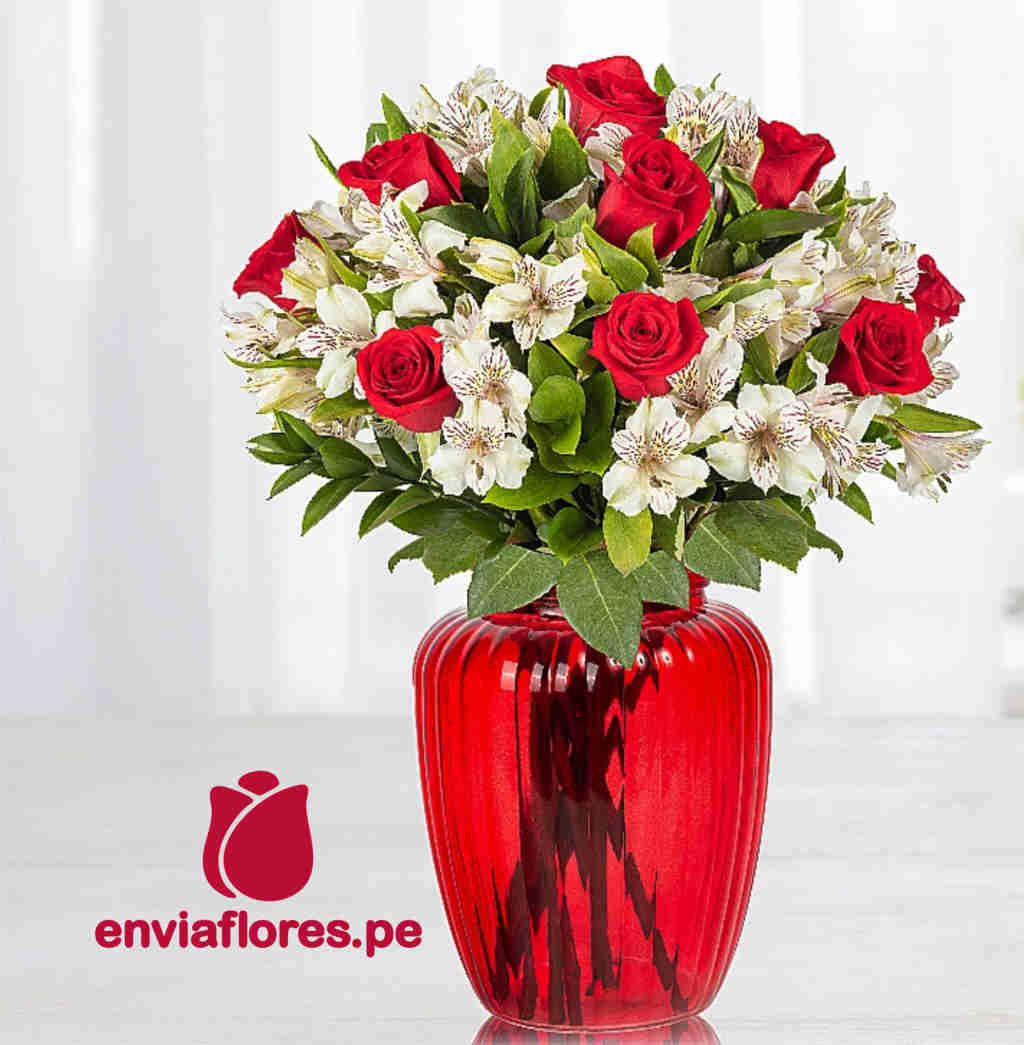 Ramo de 16 rosas y astromelias - Floreria en puerto maldonado envia flores